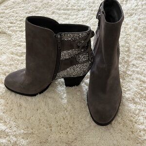 Gianni Bini Gray Ankle Boots with Silver Glitter Accent